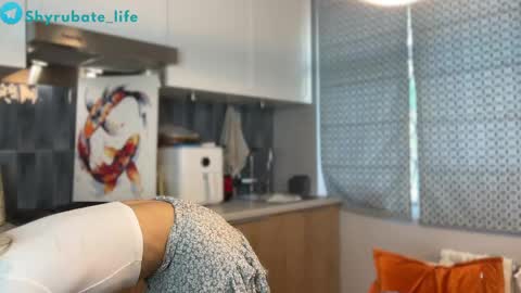 Aurora online show from April 14, 6:27 am