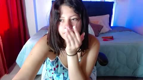 Snapshot of shyvibes_ chatting on February 19, 6:43 pm CALL ME CHARLOTTE online show from February 19, 6:43 pm