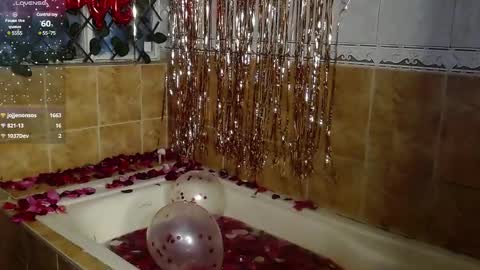 Snapshot of shyvibes_ chatting on February 14, 11:31 pm CALL ME CHARLOTTE online show from February 14, 11:31 pm