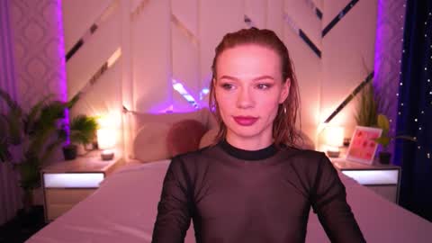 shyysiren online show from March 19, 3:06 pm