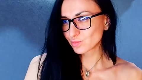 Siaconna online show from March 1, 8:07 am