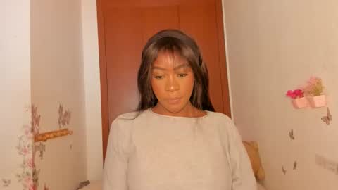 sierra_violet online show from March 29, 12:18 pm