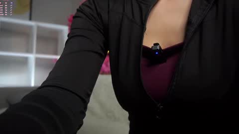 Eva  online show from September 29, 11:53 am