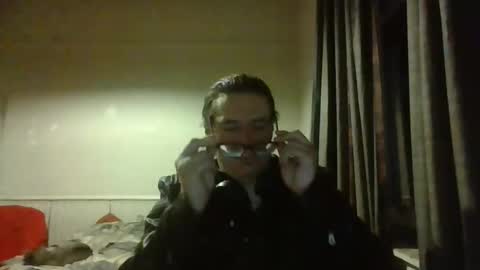 siiimonster online show from November 1, 8:02 am