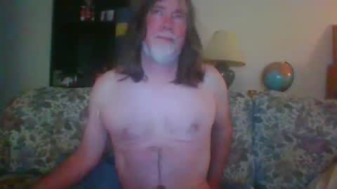 Snapshot of silverfunfox chatting on March 5, 12:44 pm silverfunfox online show from March 5, 12:44 pm
