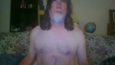 Snapshot of silverfunfox chatting on February 17, 9:03 am silverfunfox online show from February 17, 9:03 am