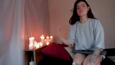 silverhase1 online show from March 18, 4:18 am