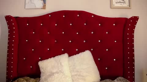 silvia_ls online show from March 7, 6:43 pm