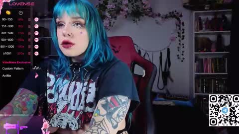 Snapshot of silvia_santorskii chatting on September 22, 8:51 am silvia_santorskii online show from September 22, 8:51 am