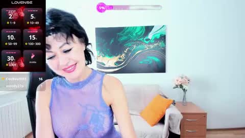 Snapshot of silvia_wallec chatting on October 21, 6:29 am Silvia Wallec online show from October 21, 6:29 am