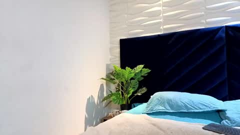 simon_durand online show from June 5, 6:52 am