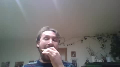 simongoesup online show from January 6, 4:11 pm