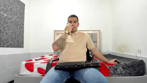 SIMON KELER online show from March 4, 10:23 am