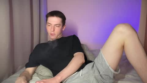 Simon online show from May 12, 8:18 pm