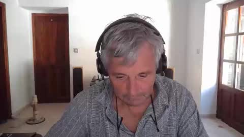 Simon online show from October 7, 10:33 am