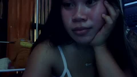 simply_y0urs online show from October 22, 6:16 am