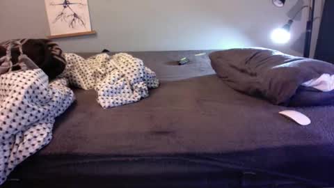 simplyminded online show from March 21, 11:37 am