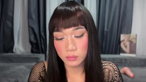 Kylie online show from August 4, 5:09 pm