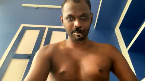 Snapshot of singletamilblackboy chatting on September 10, 9:10 am singletamilblackboy online show from September 10, 9:10 am