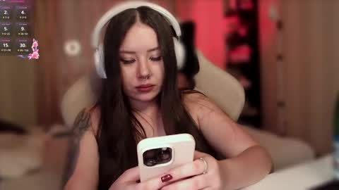 Ari online show from February 25, 12:47 am