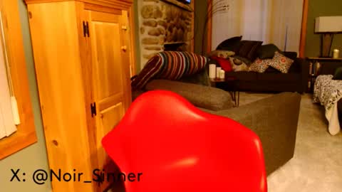 My Name Is..............................John online show from March 11, 10:40 am