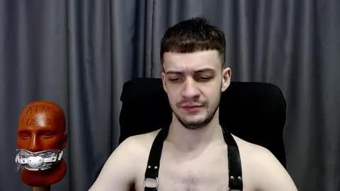 Sir Damien online show from March 20, 9:42 pm