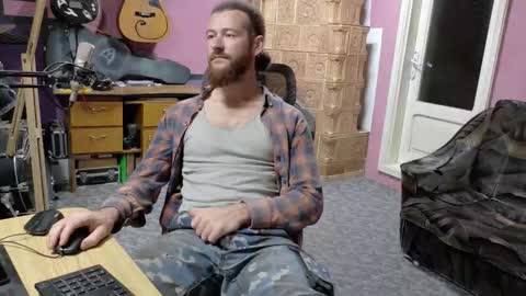 I am The Fourth and only Sir. Pelo online show from September 15, 5:58 pm