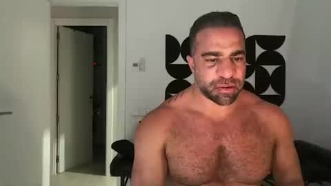 sirbox00 online show from July 4, 7:17 pm