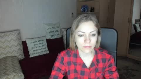 sirenasilk online show from January 15, 3:15 am