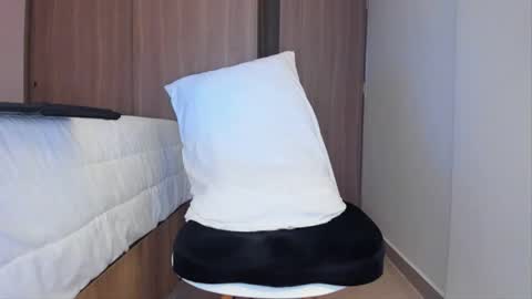 Call me papi online show from February 7, 4:37 am