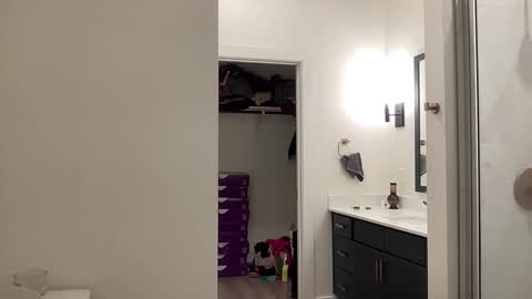 Sissyblkgoddess online show from February 22, 3:32 am