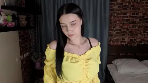 Lilly online show from March 13, 12:19 pm