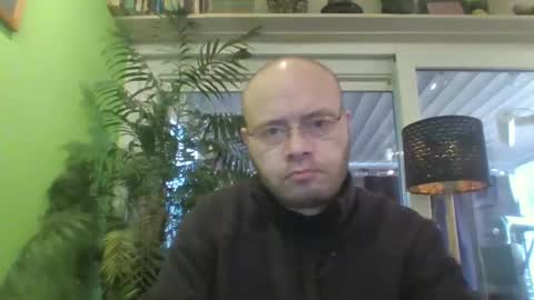 sixten19795 online show from January 16, 8:01 am