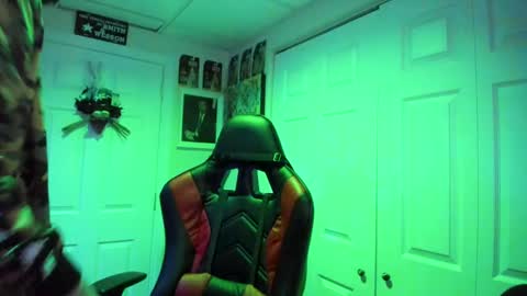 69peeps online show from January 5, 10:10 am