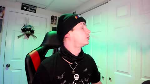 69peeps online show from January 4, 12:16 am