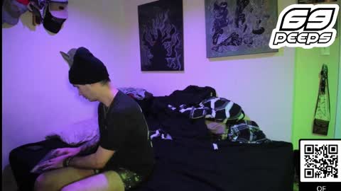 69peeps online show from January 14, 2:43 pm