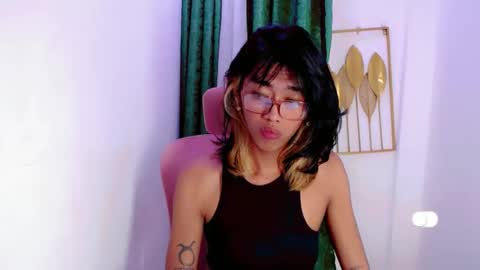 Snapshot of sizka_ford chatting on September 29, 11:42 am Sizka online show from September 29, 11:42 am