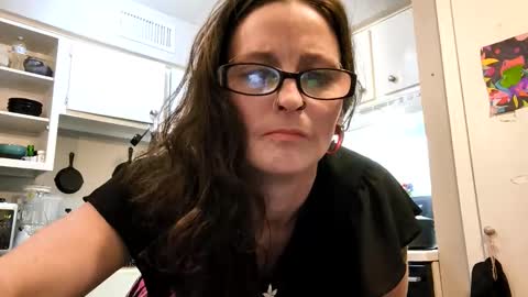 sk_bert online show from May 13, 6:56 am
