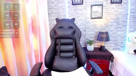 Skarleth online show from April 5, 7:55 pm