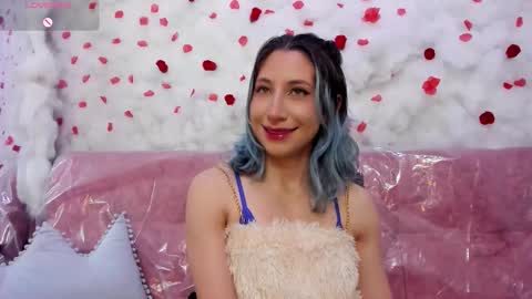 Snapshot of skarletjhonson_ chatting on September 11, 5:20 am Skarlet  online show from September 11, 5:20 am