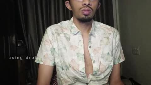 skinny tamer online show from April 1, 4:37 pm