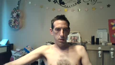 SkinnyBigCock2 online show from July 30, 5:30 am