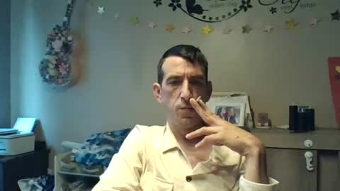 SkinnyBigCock2 online show from July 5, 5:25 am