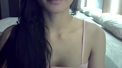 skinnykittencam online show from October 15, 2:15 am