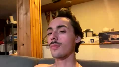 skinnylover420 online show from February 19, 3:05 am