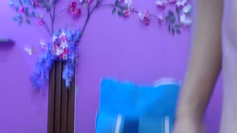 sofia online show from October 20, 2:33 pm