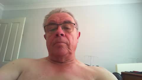 Skipper1970 online show from December 14, 2:51 am