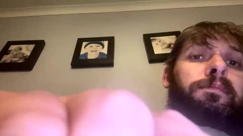 skuzzy25 online show from January 16, 3:48 am