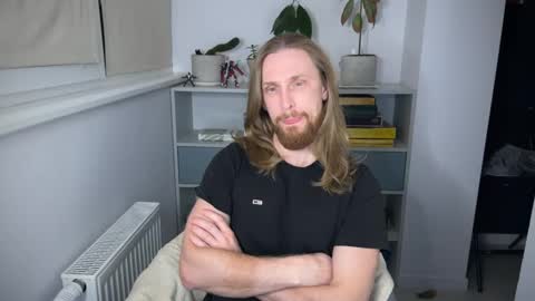 sky_guy25 online show from November 15, 9:05 pm