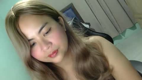 dreamwhorexx online show from February 16, 10:43 am